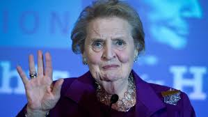 Fallece Madeleine Albright, la primera mujer en ser secretaria de Estado en  EEUU