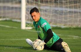 Thủ môn đặng văn lâm nằm trong số những cầu thủ xuất sắc nhất muangthong mùa giải 2019. Ä'áº·ng VÄƒn Lam Báº¥t Ngá» Bá»‹ Loáº¡i Khá»i Ä'á»™i Tuyá»ƒn Viá»‡t Nam Vi Covid 19 Bong Ä'a Vietnam Vietnamplus