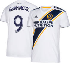 Ac milan meluncurkan jersey baru untuk musim 2020/2021. Adidas Men S Los Angeles Galaxy Zlatan Ibrahimovic 9 Primary Replica Jersey Walmart Com Walmart Com