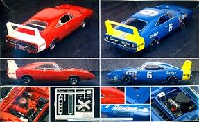 Dodge, an american automobile brand, produced three separate vehicles with the name dodge charger daytona, all of which were modified dodge chargers. Opinion On Revell Promodeler 69 Dodge Daytona Kit Car Kit News Reviews Model Cars Magazine Forum
