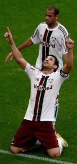 Fiquei sabendo que o fred,jogador do fluminense, parou seu carro debaixo de um viaduto, no meio do trânsito, para conversar com uma morena. 19 Ideias De Fred 1 Em 2021 Fluminense Football Club Fluminense Fred Fluminense