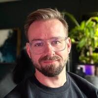 900+ "Nícholas" profiles