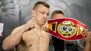 Ta różnica wzrostu, która występuje między nami, nie robi mi wielkiej różnicy. Ta Szafa Wazy 144 Kg Trzeba Ja Wyrzucic Z Ringu