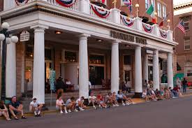 Stay At The Oldest And Most Historical Hotel In Deadwood The Franklin Vacation Destinations South Dakota Hotel