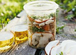 Eingelegte Steinpilze Das Rezept Die Besten Rezepte Suddeutsche Zeitung Sz Magazin Steinpilze Pilze Steinpilze Rezept