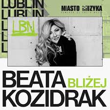 Czytaj więcej na temat beata kozidrak w beata kozidrak ma bardzo zgrabne nogi. Beata Kozidrak Blizej Radio Ziemi Wielunskiej