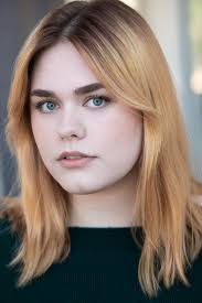 Caroline Clarke's Instagram, Twitter & Facebook