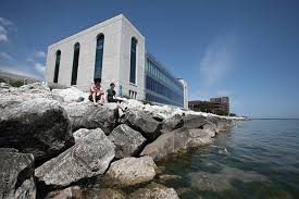 Richard J. Klarchek Information Commons Building: Chicago, IL