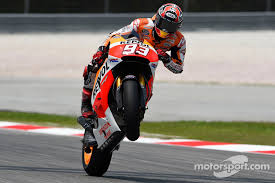 La course du grand prix de malaisie 2014 (partie 3) suivie du podium. Die Besten Wheelies Von Marc Marquez