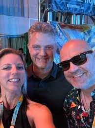 TSR Con, where the** NEWEST **Top Fan can go straight to managing the  convention because Justin can't be bothered with it. And apparently, he  works for donuts. Mick is a published author,