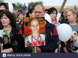 Eine „kurze zusammenfassung finden sie hier und eine mehr als 200 angehörige der opfer reichten schmerzensgeldansprüche im fall von mh17 ein. Portraits Malaysia Airlines Mh17 Victims Stockfotos Und Bilder Kaufen Alamy