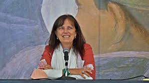 Jun 20, 2021 · la argentina claudia piñeiro por catedrales, y los españoles kiko amat con revancha y andreu martín con ara direu que estic boig, obtuvieron los premios best novel, mejor novela, millor novel. Claudia Pineiro Gano El Premio Hammett De La Semana Negra De Gijon Regina Digital