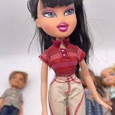 Vintage Lot Of 5 2001 BRATZ DOLLS Cloe Yasmin Jade Cameron & Accessories