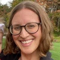 Lauren Koch's Instagram, Twitter & Facebook