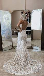 Made With Love S Carla Wedding Gown Is Fit For Ultra Feminine Brides Who Love More Than J V Neck Wedding Dress Floral Lace Wedding Dress Wedding Dresses Lace