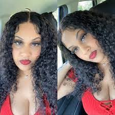 Letitia Lambert's Instagram, Twitter & Facebook