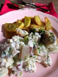 Harengs A La Creme Et Pommes De Terre A L Aneth Facon Europe De L Est Je Cuisine Donc Je Suis Hareng Recette Hareng Hareng Fume