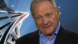 Larry Perlman's Instagram, Twitter & Facebook