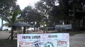 The resort is suitable for personal holiday, family get together, alumni reunion or special retreat / program. Pantai Penyabong Johor