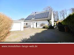 Darin verpflichtet sich der verkäufer, das grundstück samt aufbauten an den käufer zu übertragen. Haus Kaufen In Meine Immobilienscout24