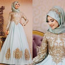 Instagram Photo By Gamze Polat May 30 2016 At 11 54am Utc Fashion Hijab Fashion Nice Dresses