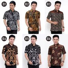 Hal inilah yang membuat batik menjadi istimewa karena batik sampai saat ini dilestarikan hingga sekarang. Harga Baju Hem Batik Cowok Terbaru Mei 2021 Biggo Indonesia