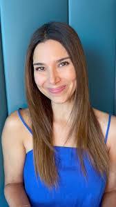 Dee Mcclain's Instagram, Twitter & Facebook