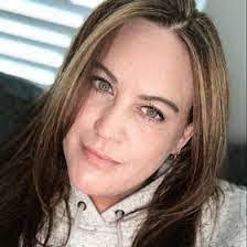 Lacey Spicer's Instagram, Twitter & Facebook