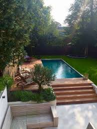 Ein pool im eigenen garten ist etwas ganz tolles. Die Besten Schwimmbadideen Fur Kleine Garten 32 Besten Die Fur Garten Kleine Schwimmbadideen In 2020 Backyard Backyard Pool Landscaping Backyard Design