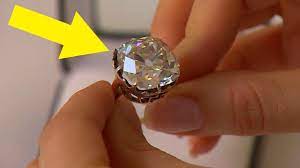 Woman Wears Moms Ring For 25 Years Then Jeweler Reveals The Truth Youtube