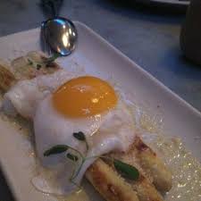 White Asparagus With A Duck Egg In Brown Butter Sauce At Farina In Sf Brown Butter Sauce Butter Sauce White Asparagus