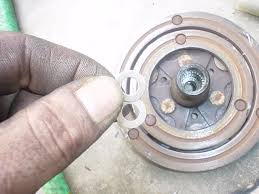 Powerbuilt 648980 air conditioner clutch holding tool. A C Compressor Clutch Reshimming Volvo Forums Volvo Enthusiasts Forum