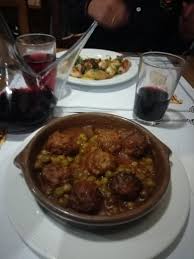 Can guix bar restaurant atrodas olot. Jordi Unclu Garrot On Twitter Can Guix Olot Per Rebentar Https T Co Nvcjujtmyh Twitter