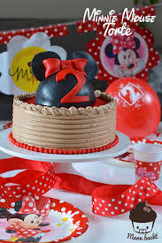Dieser pinnwand folgen 263 nutzer auf pinterest. Minnie Mouse Torte Schlicht Und Einfach Nachzubacken Mann Backt