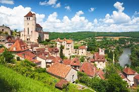 Some geographer s specifically define a village as having between 500 and 2,500 inhabitants. The 10 Prettiest Villages In Occitanie Beautiful Examples Of Local Architecture Go Guides