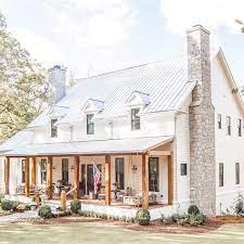 37 Classic Farmhouse Exterior Design Ideas 9 Home Decor House Exterior Modern Farmhouse Exterior Dream House Exterior Classic Farmhouse Exterior