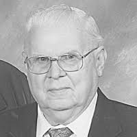 Walter Markiecki Obituary (2007)