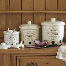 We did not find results for: Where Do You Store Onions Garlic And Potatoes