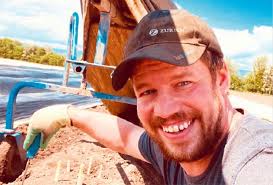 Der Schweizer Bauer: Schweizer Spargeln dank Schweizer Hand