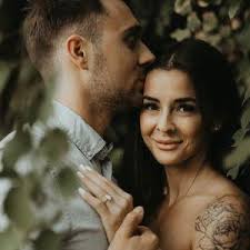 Daphne Marie Love and Robert Scot Jones' Wedding Website