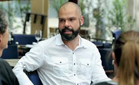 O estado de saúde do prefeito licenciado de são paulo, bruno covas. Para A Poder Bruno Covas Mostra Ter Mais Labia Politica Que Seu Antecessor E Afirma Ser Um Radical De Centro Poder Glamurama