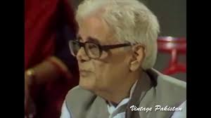 Tum Sung Naina Lage -Rubina Badar (PTV classic -1969) Death anniversary of Rubina  Badar being observed today. She started her career through Pakistan  Television and Radio Pakistan and soon she found the