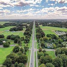 Ireland Best Pictures On Instagram Phoenix Park By Dublincityshots Phoenix Park Irish Pairc An F In 2020 Cities In Europe Ireland Vacation Urban Park