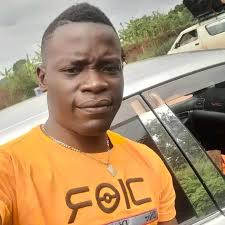 🔴 Jean Éric Moursou a pris part à sa première séance d'entraînement avec  Valenciennes ce lundi. 🦁🇨🇲 📸 VAFC