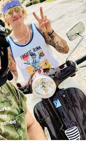 justin bieber sunglasses justin love justin bieber justin beiber