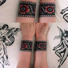 E1a92ca76a5040d988047363f5b529cb 1536 1536 Cuff Tattoo Traditional Tattoo Wrist Ankle Cuff Tattoo