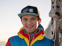 Jannik Sinner, il compagno di banco: «Alle superiori le ragazze gli  chiedevano già di firmare le palline da tennis»