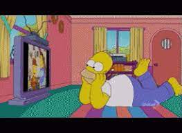 أفلام Gif Movies Watching Tv Discover Share Gifs Fall Tv The Simpsons New Baby Products