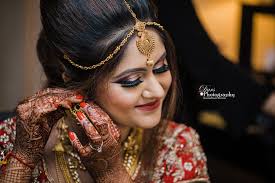 Now following these ways might not make you the best in the business but will certain. Indian Wedding Photography Poses Pdf Wedding Photography Poses