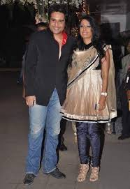 Rohit Shetty S Sister Mahek S Wedding Bash Masala Com Evaluation of the clinical efficacy of potassium nitrate desensitizing mouthwash and a toothpaste in the treatment of dentinal hypersensitivity.